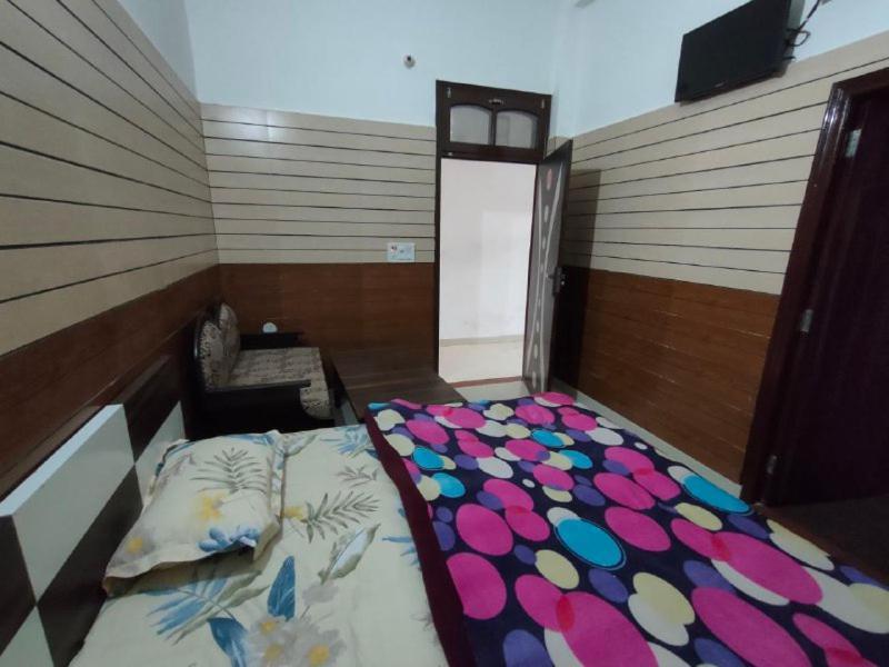 Arjun Guest House Pathānkot Dış mekan fotoğraf
