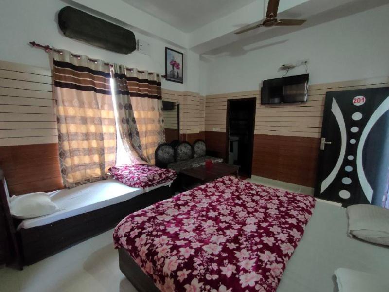 Arjun Guest House Pathānkot Dış mekan fotoğraf