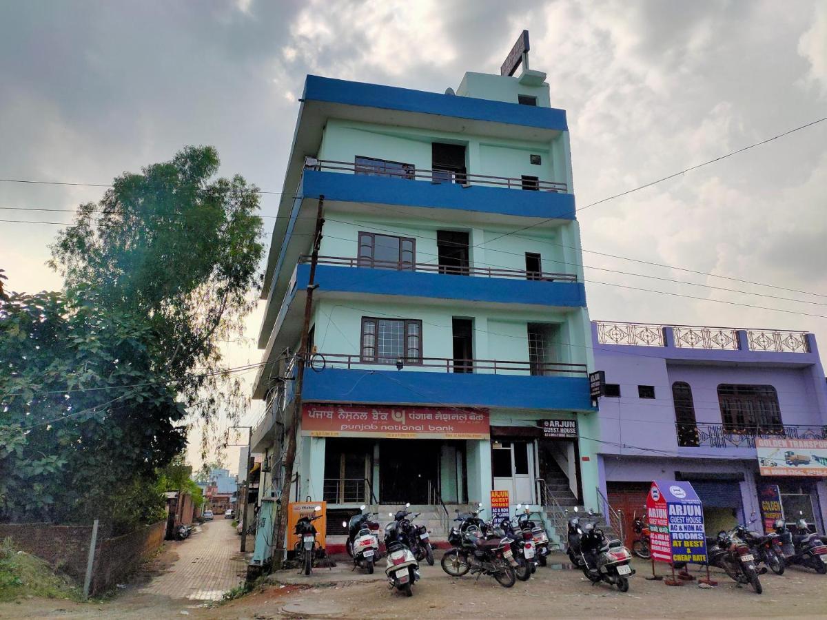 Arjun Guest House Pathānkot Dış mekan fotoğraf